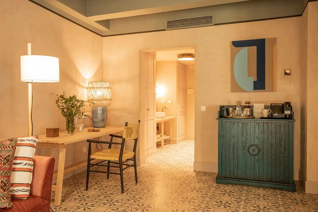 JUNIOR SUITE STANDARD Room, Hospes Las Casas del Rey de Baeza,, Seville