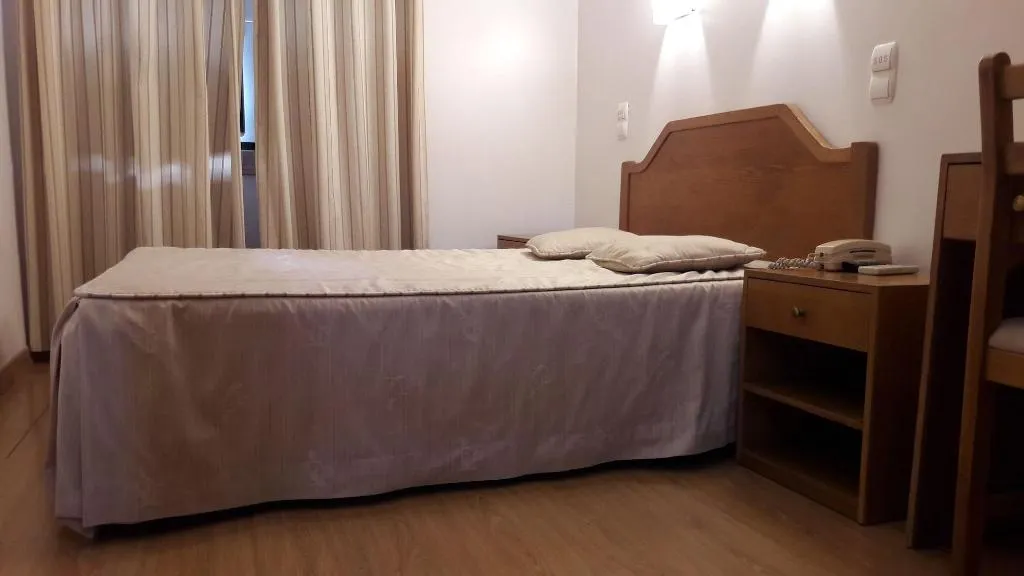 Room, Alicante, Lisbon