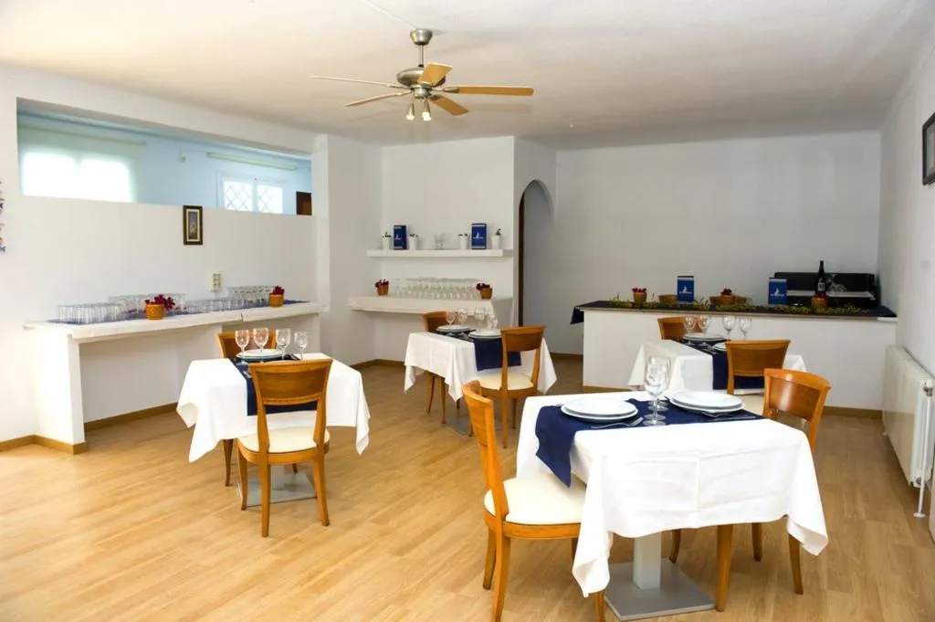 Restaurant, Es Nautico Suites, Majorca