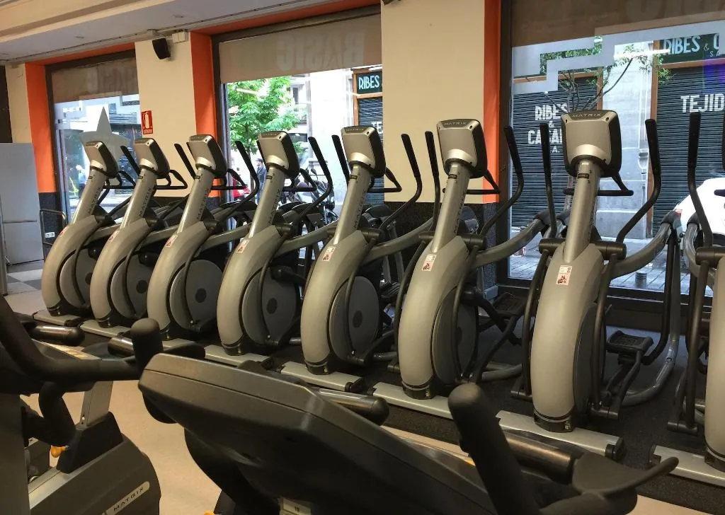 Sports and Entertainment, Hostal Sol Square Madrid, Madrid