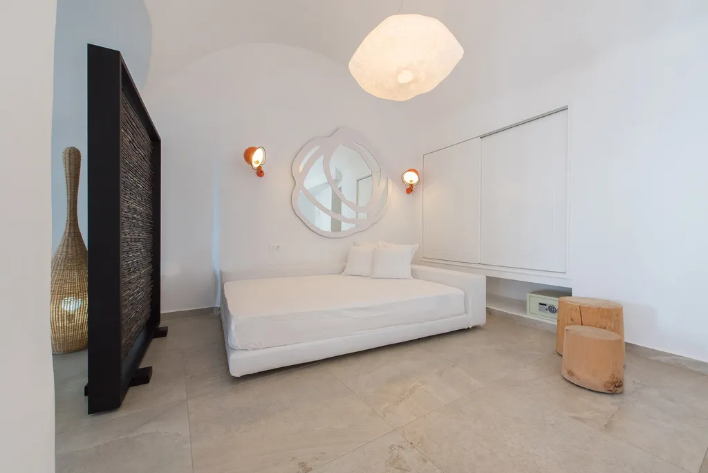 SUITE HONEYMOON Room, Santorini Secret Suites & Spa, Santorini