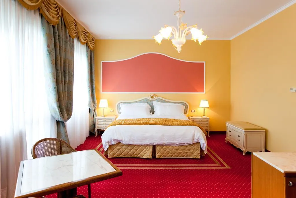 General view, Grand Hotel Terme Trieste and Victoria, Venice