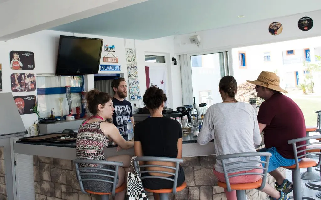 Bar, Bouradanis, Kos