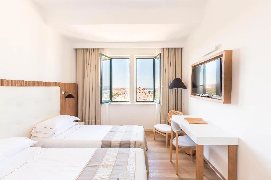 DOUBLE SINGLE USE SUPERIOR SEA VIEW Room, Hotel Catalunya, Alghero