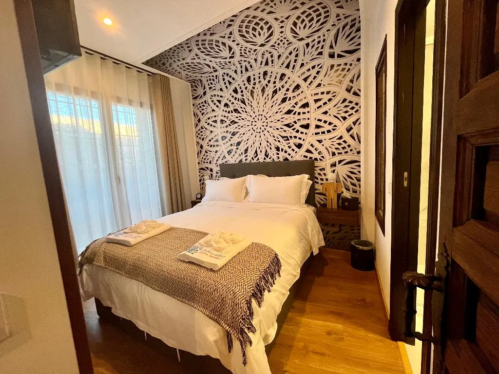 APARTMENT DELUXE TWO BEDS Room, Cason De Los Lopez Apartments, Madrid