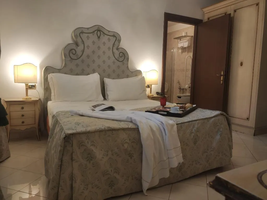 DOUBLE STANDARD Room, Ca' Vendramin Zago, Venice