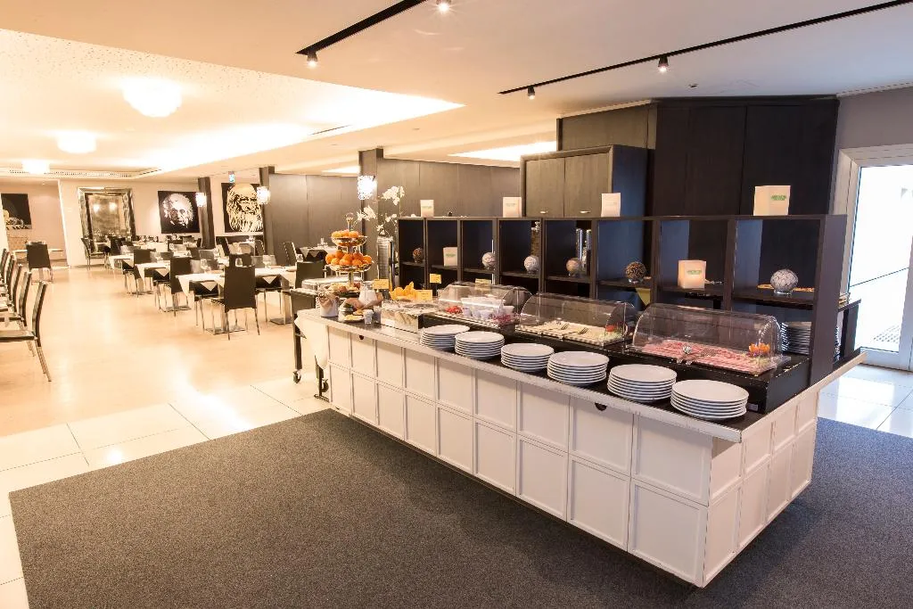 Bar, Just Hotel Lomazzo Fiera, Milan