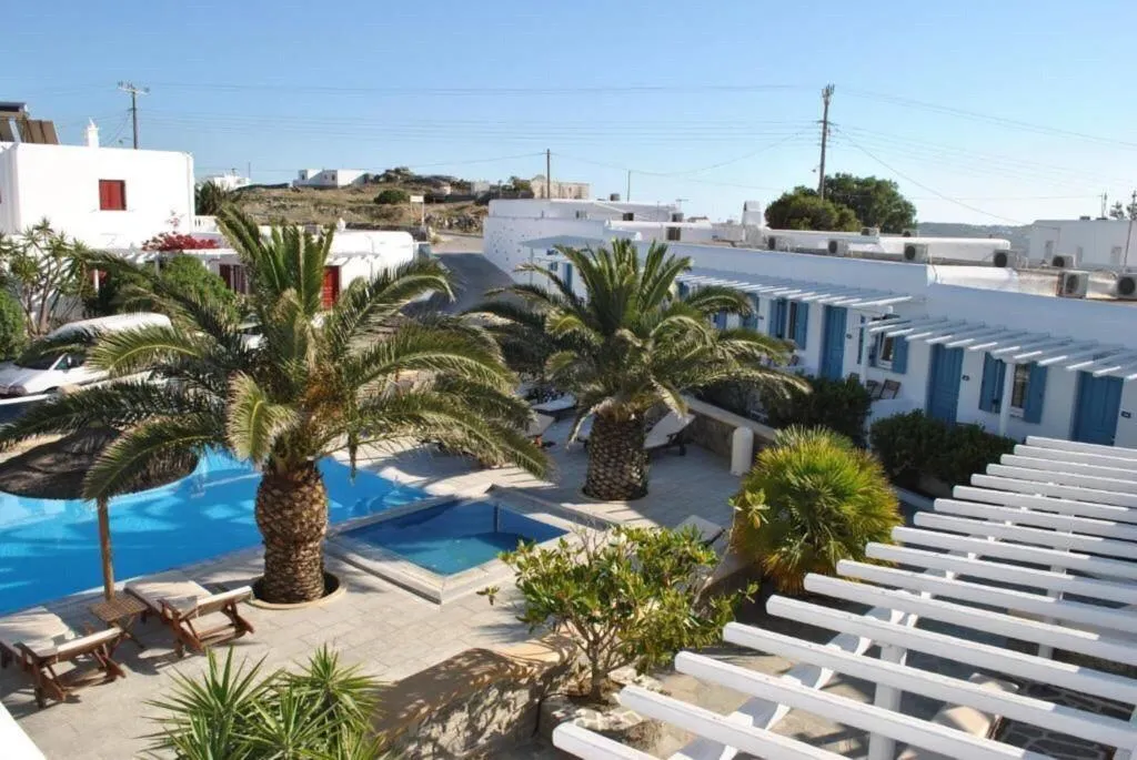 Pool, Petinaros, Mykonos