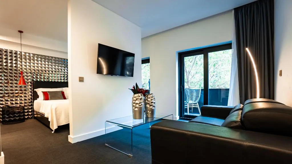 SUITE ONE BED Room, Hills Hotel Lisboa, Lisbon