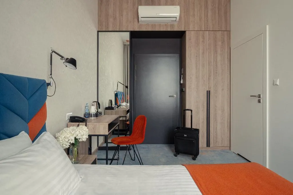 SINGLE DELUXE Room, Hotel Faros, Gdansk