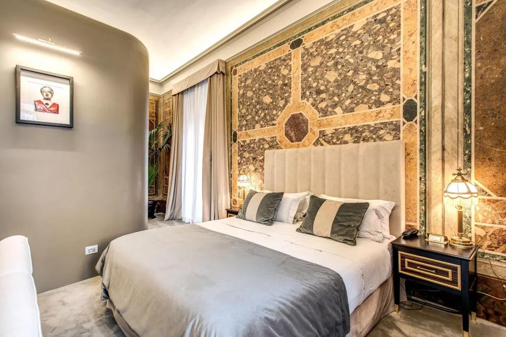 SUITE DELUXE KING BED Room, Martius Private Suites Hotel, Rome