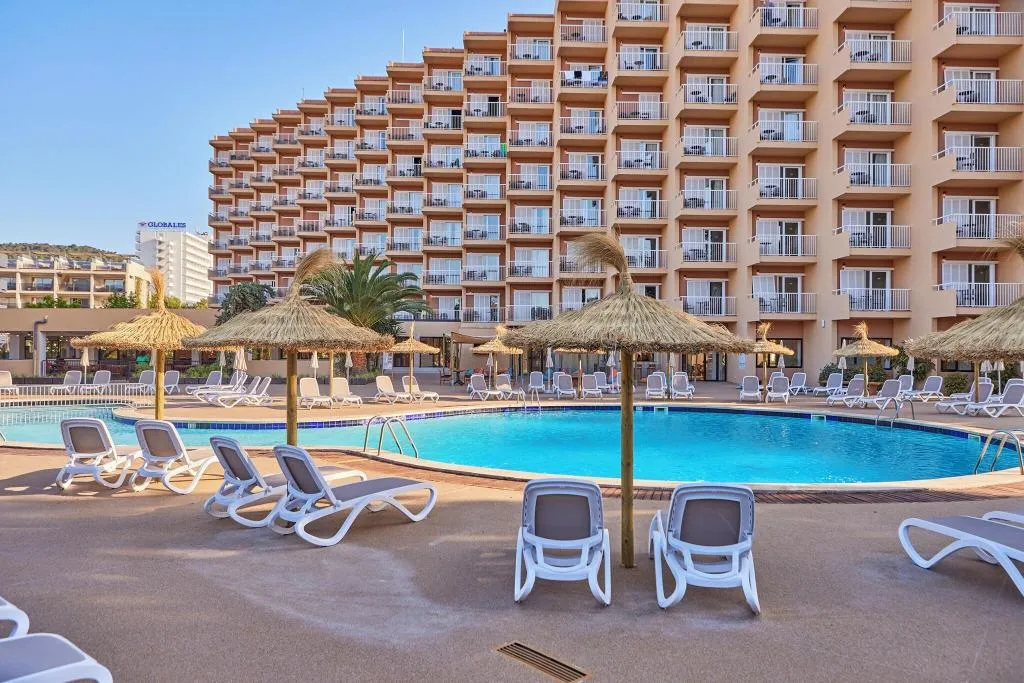 Pool, tent Palmanova, Majorca