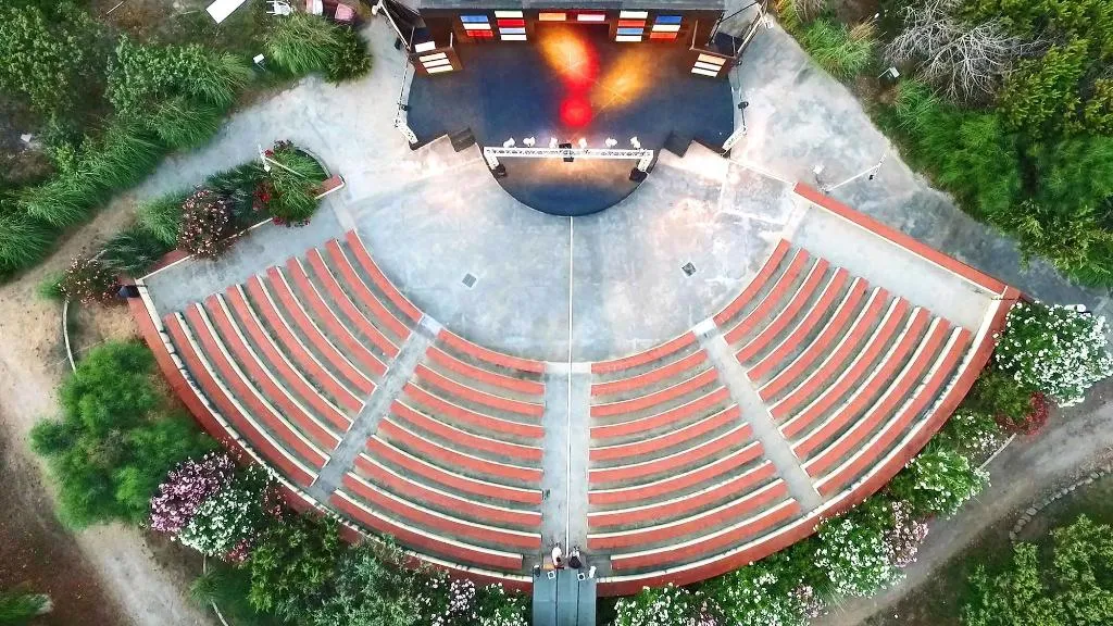 Sports and Entertainment, Villaggio Dei Pini, Cagliari