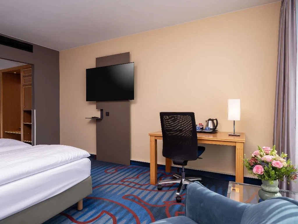 DOUBLE STANDARD Room, Mercure Berlin Tempelhof, Berlin
