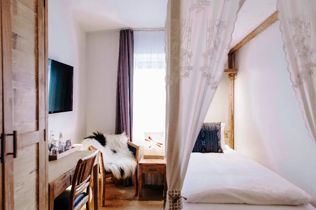 SINGLE STANDARD Room, Hotel Eyja, Reykjavik