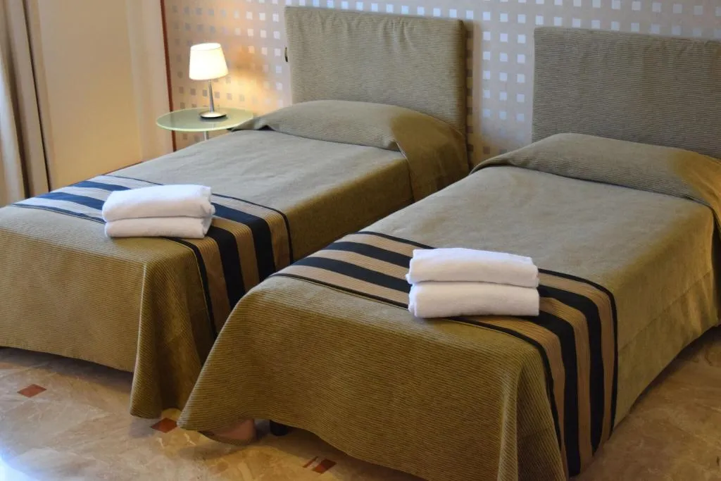 Room, Hotel Palace 2000, Rome