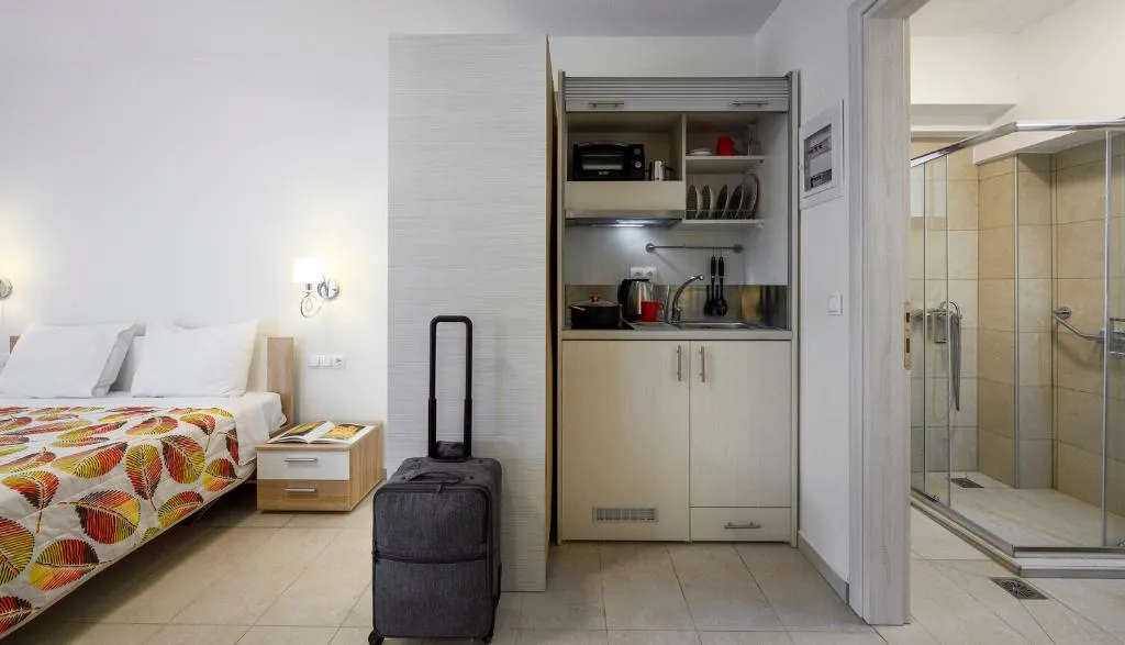DOUBLE basement Room, Elpiniki Luxury Rooms, Thessaloniki