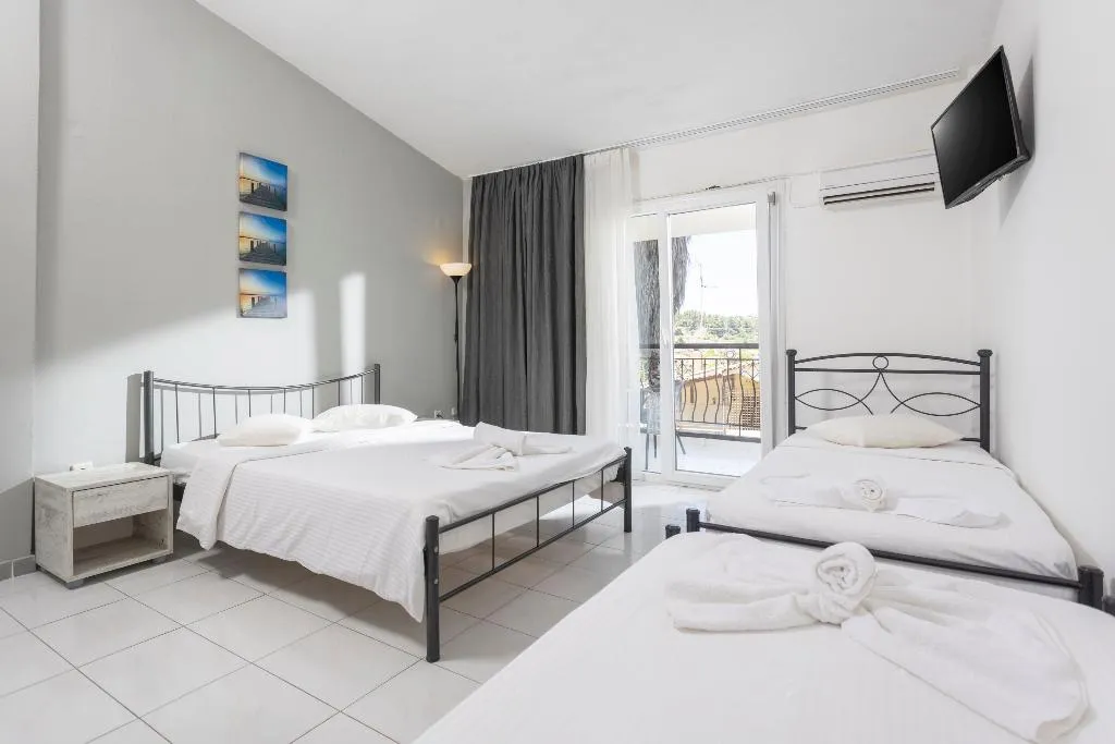 FAMILY ROOM STANDARD Room, Jenny Hotel, Halkidiki