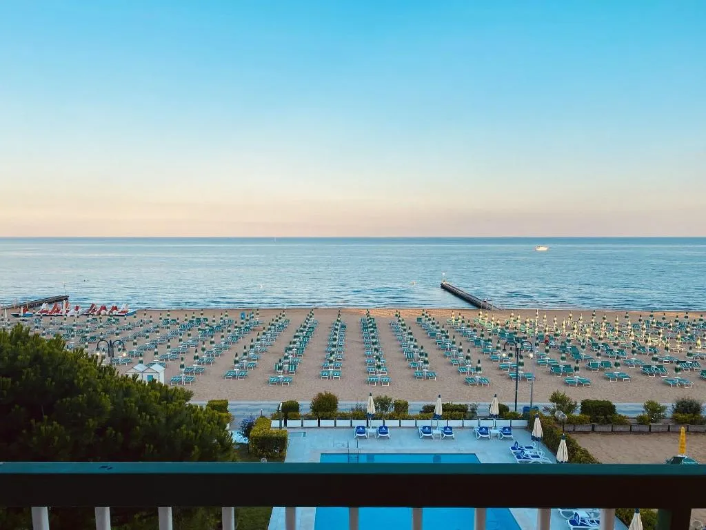 General view, Hotel Florida, Venice
