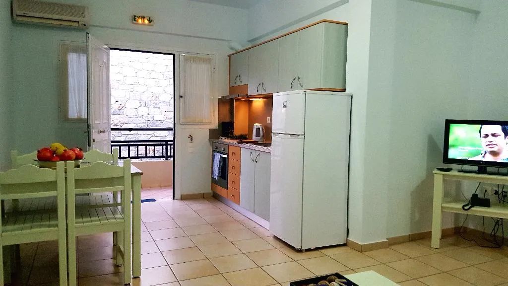 Room, Bonos Apartments, Kalamata