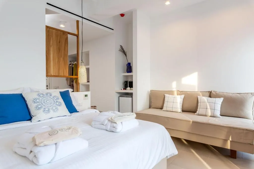 Room, Bluetopia Suites, Mykonos