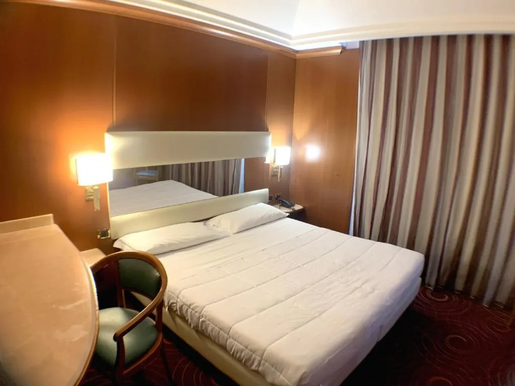 DOUBLE SINGLE USE ANNEX Room, As Hotel Limbiate Fiera, Milan