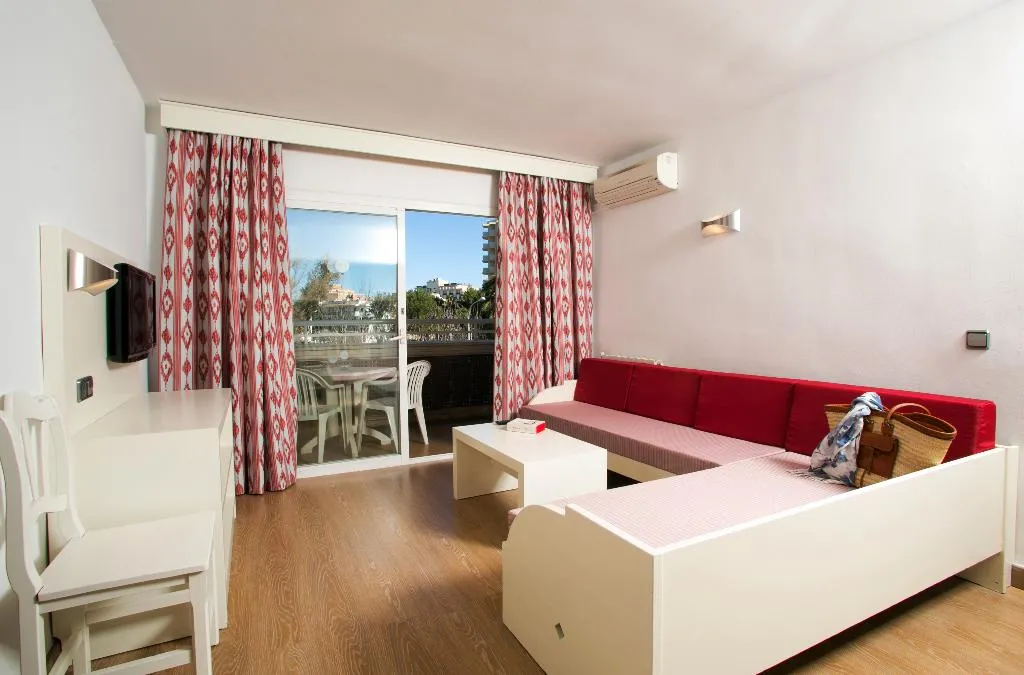 APARTMENT POOL VIEW Room, Aparthotel Aquasol, Majorca