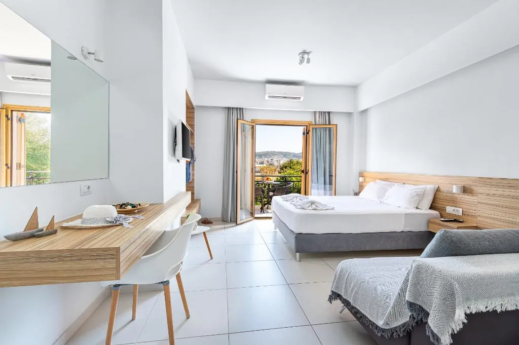 TRIPLE SUPERIOR SEA VIEW Room, Notus, Crete