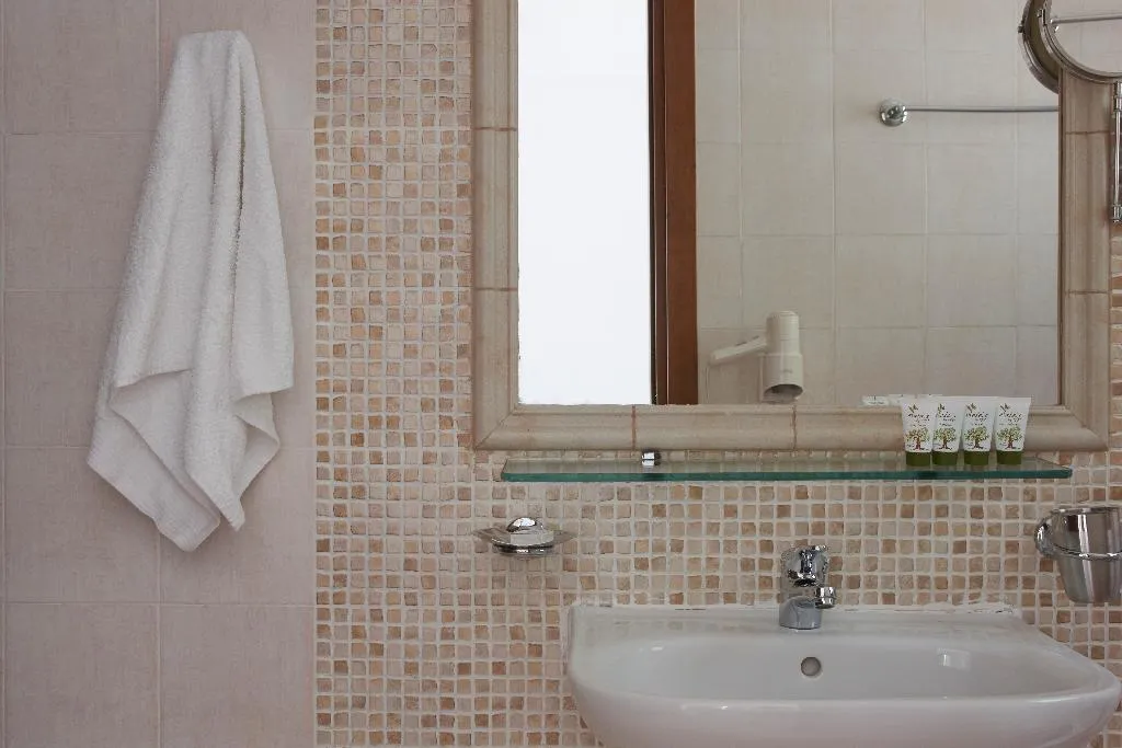 VILLA THREE BEDROOMS Room, Anassa Mare Villas & Residences by GHH, Corfu