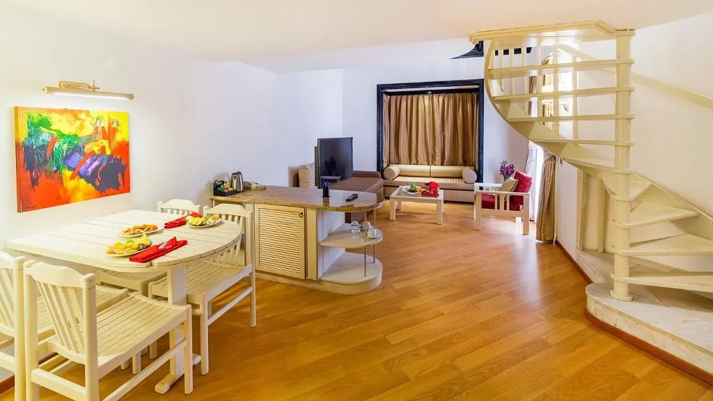 FAMILY ROOM DUPLEX Room, Sunrise Resort Hotel, Antalya