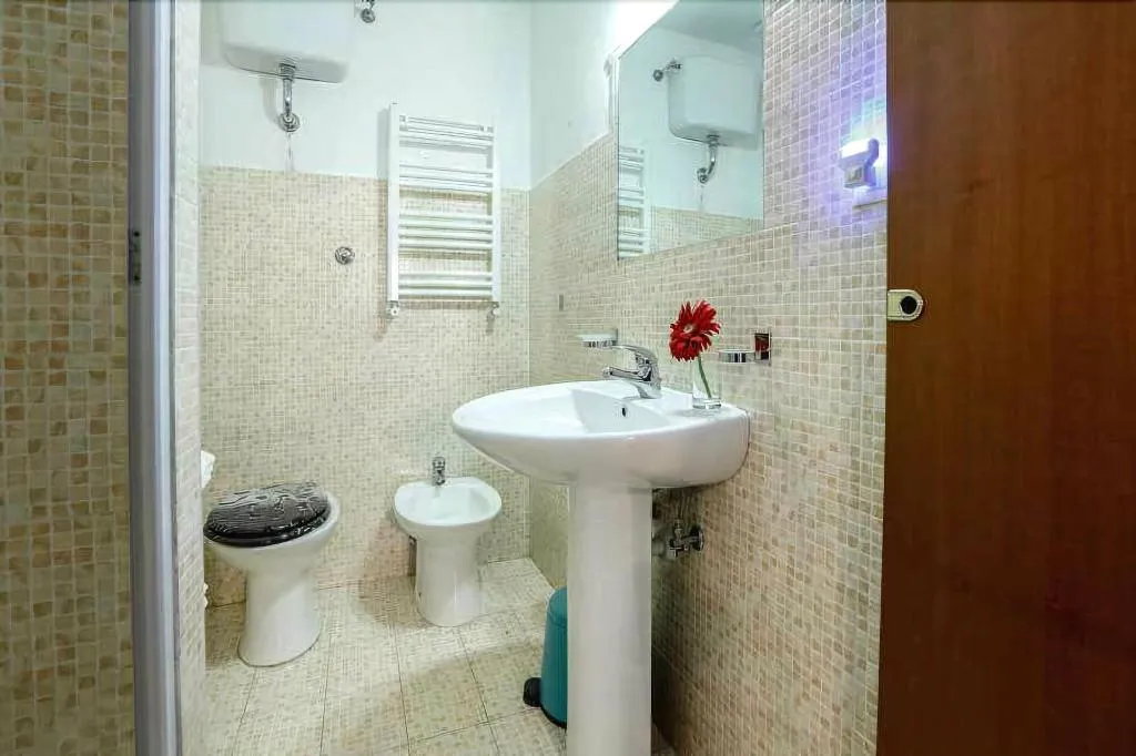 Room, Vanella Rome Domus, Naples
