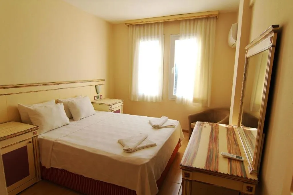 Room, Cicek Apart Hotel, Izmir
