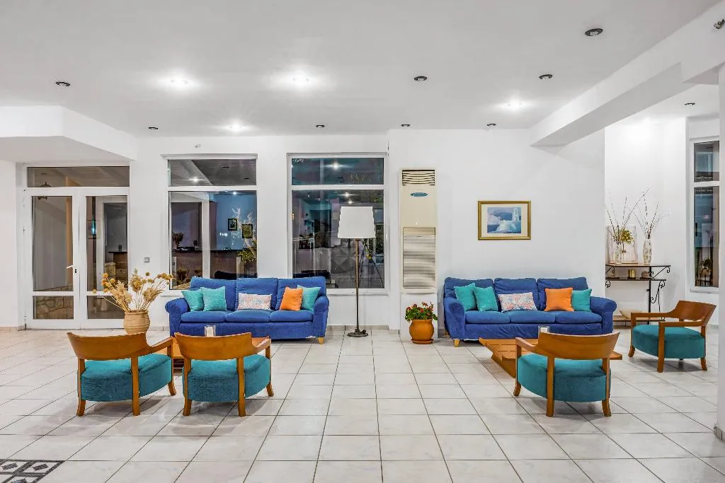 Lobby, Maria Rousse, Crete