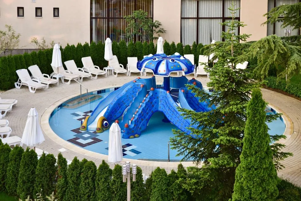 Sports and Entertainment, Laguna Park and Aqua Club, Bourgas
