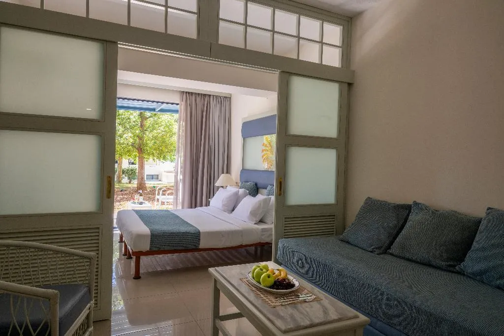 FAMILY ROOM GARDEN VIEW Room, Mare Blue, Crete