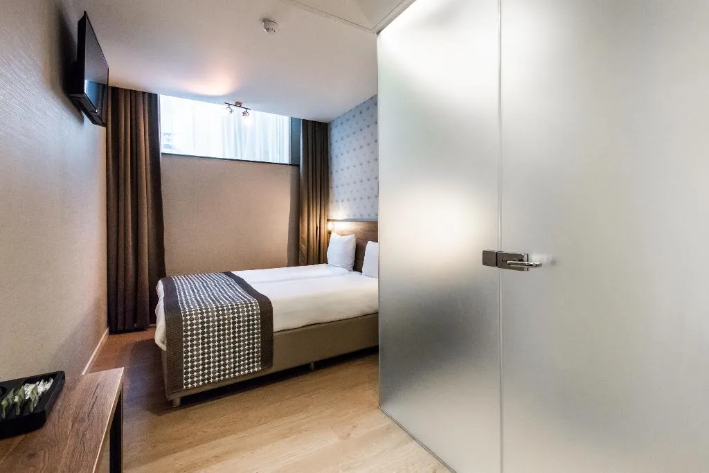 TWIN ECONOMY Room, Melrose, Amsterdam
