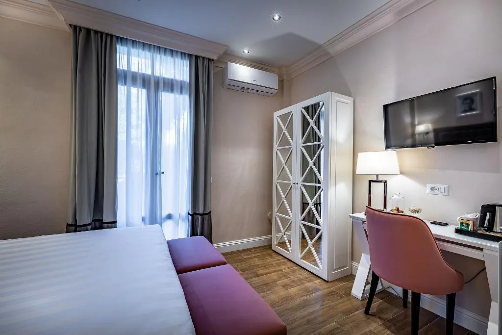 DOUBLE ECONOMY Room, Hotel Ungherese Small Luxury Hotel, Florence