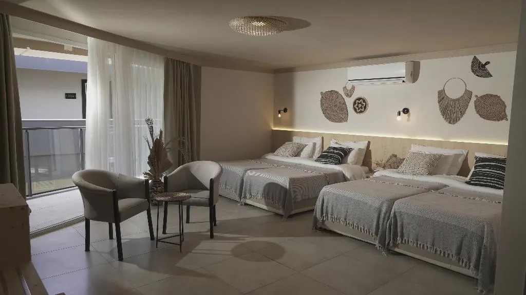 QUADRUPLE GARDEN VIEW ONE BEDROOM Room, Sun Hotel By En Vie Beach, Antalya