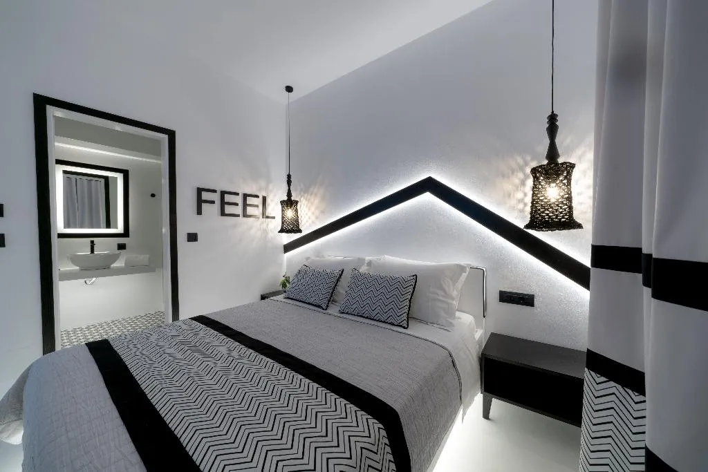 DOUBLE COMFORT Room, Divelia, Santorini