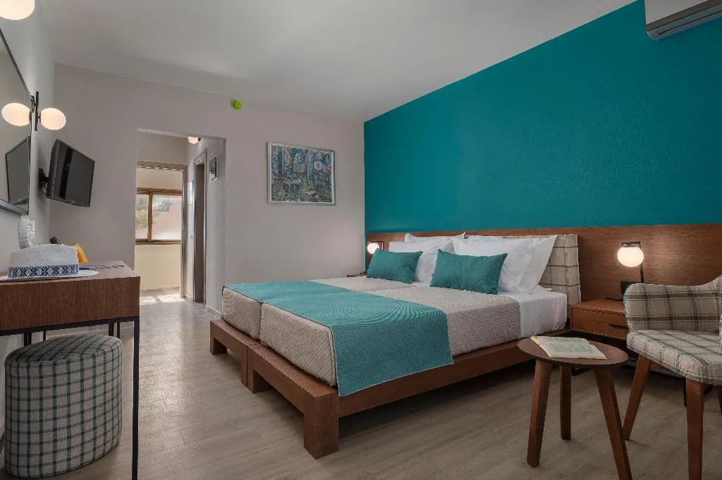 Double or Twin SIDE SEA VIEW Room, Alkyon Hotel Skiathos, Skiathos