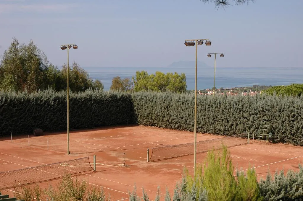 Sports and Entertainment, Residence Costa Di Kair Ed Din, Rome