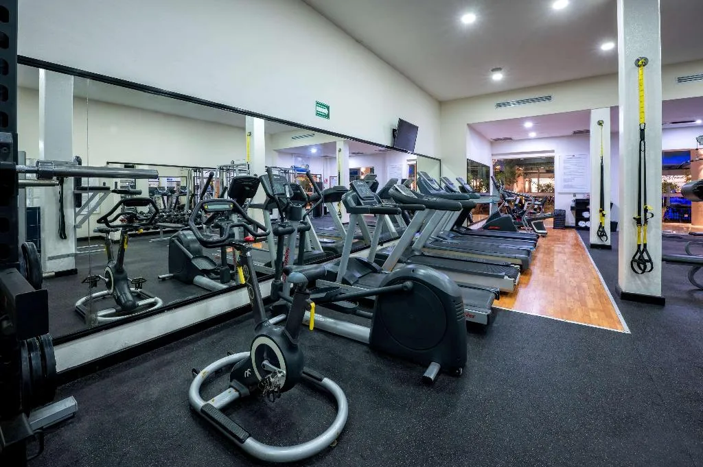 Sports and Entertainment, Viva Azteca by Wyndham Trademark All Inclus Resort, Cancun Area
