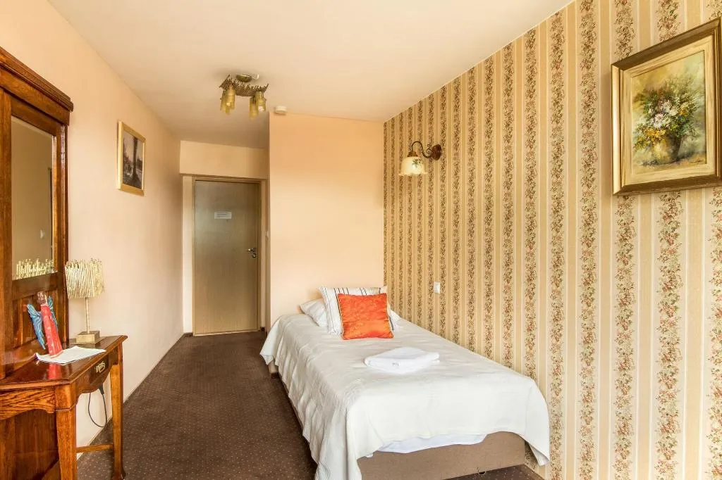Room, Unikat Guest Rooms, Krakow