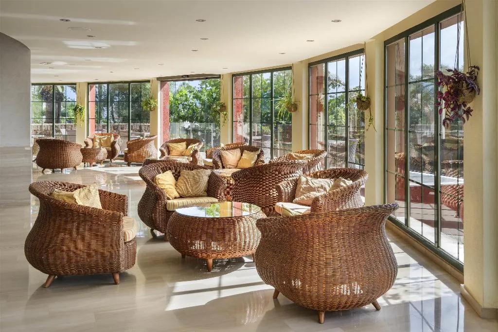 Lobby, Seth Punta Prima, Menorca