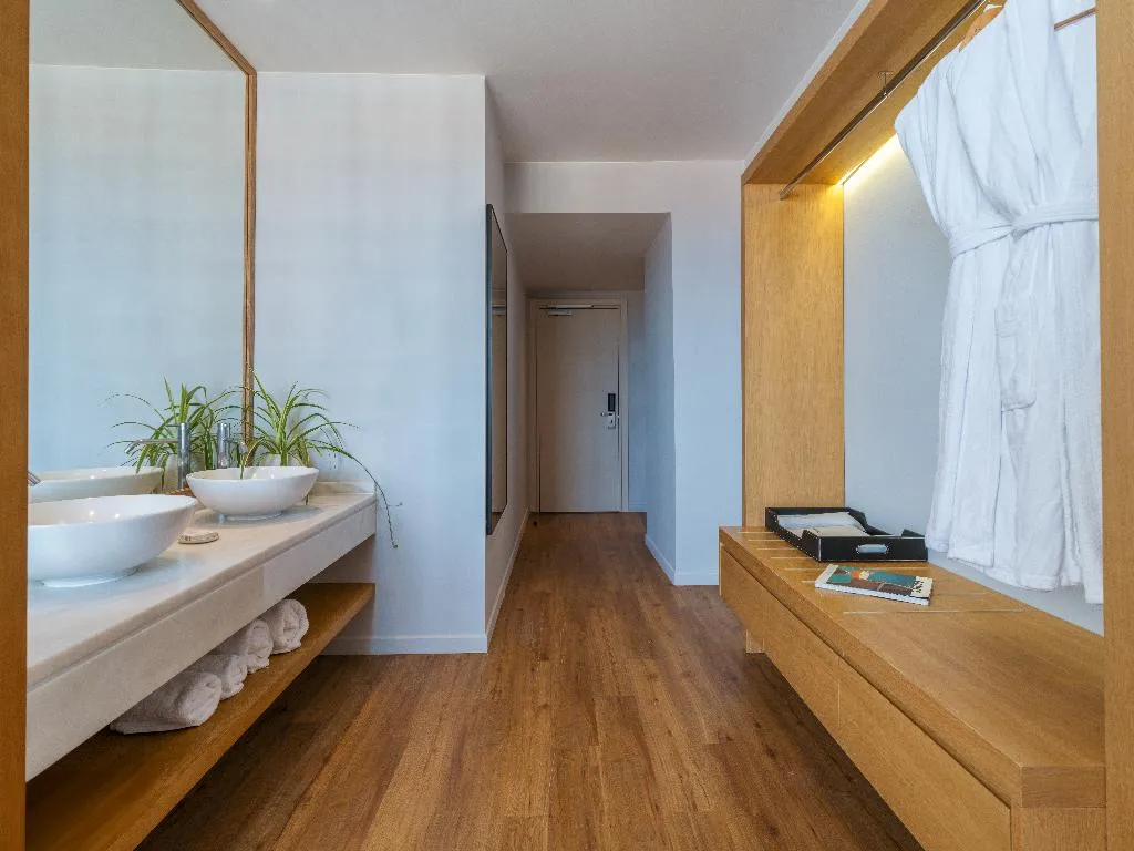 JUNIOR SUITE STANDARD Room, Domes Noruz Kassandra Adults Only, Halkidiki