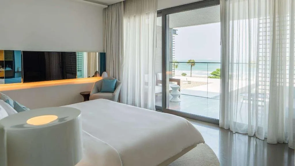 DOUBLE SEA VIEW Room, Nikki Beach Resort & Spa Dubai, Dubai