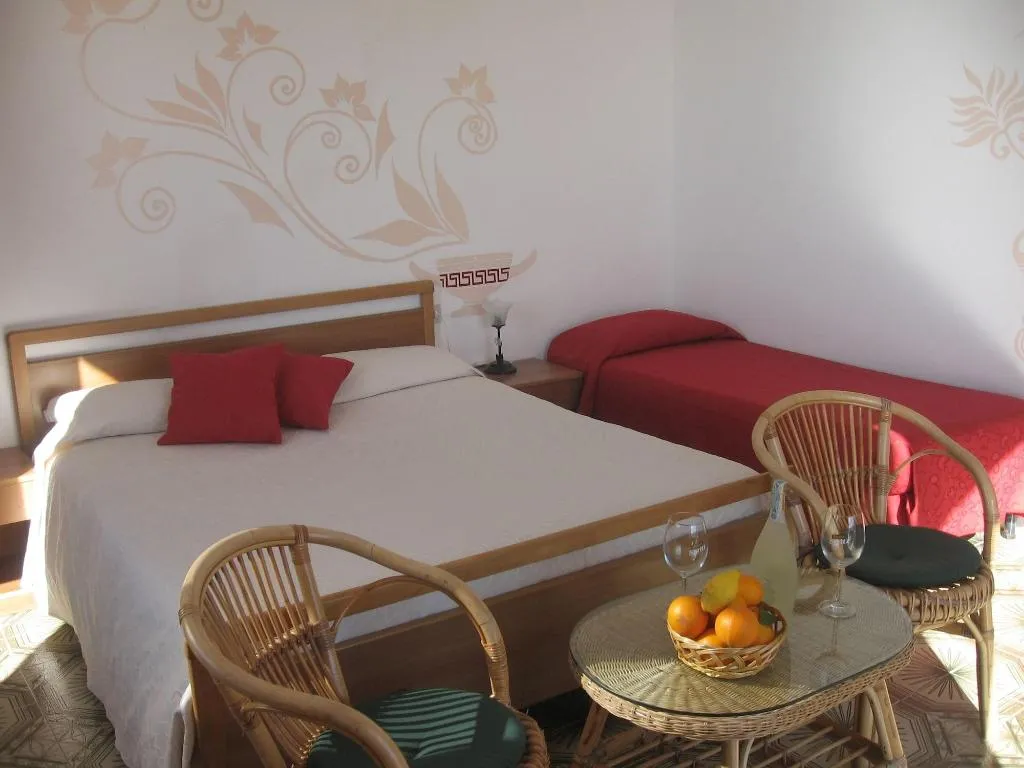 Room, Orpheus, Taormina
