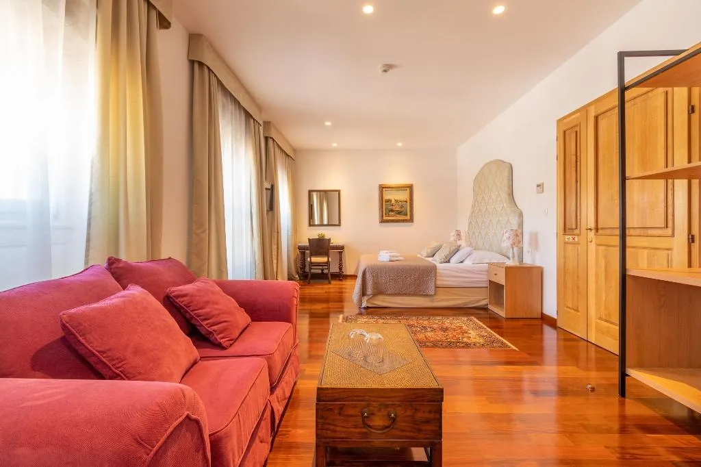 Room, B&B Heritage Villa Apolon, Split