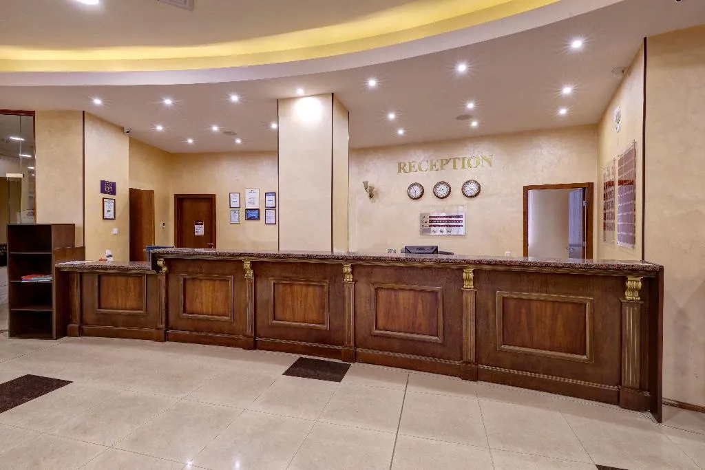 Lobby, Continental, Varna