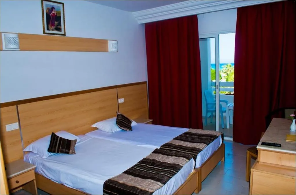 Room, Thapsus Beach Resort, Tunisia